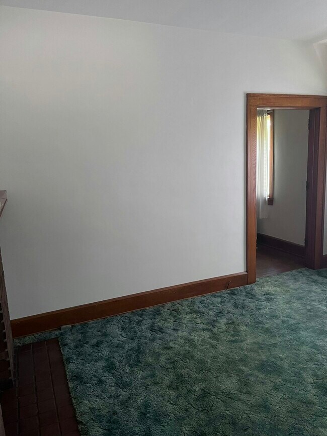 Building Photo - 353 Main Street, Unit #2