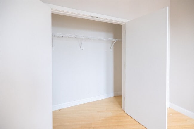 Building Photo - 490 Harrison Ave