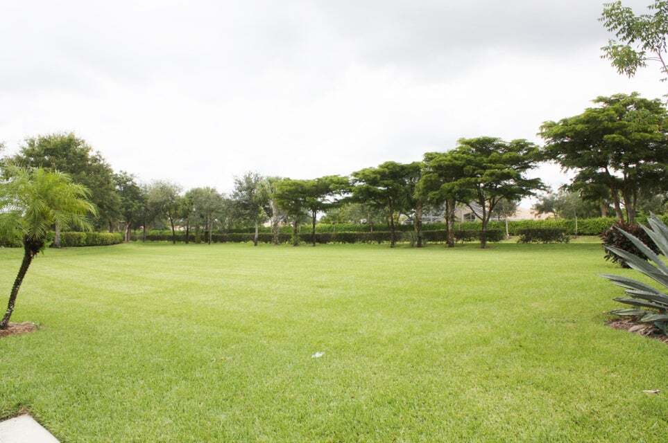Foto del edificio - 9105 Tremezzo Ln