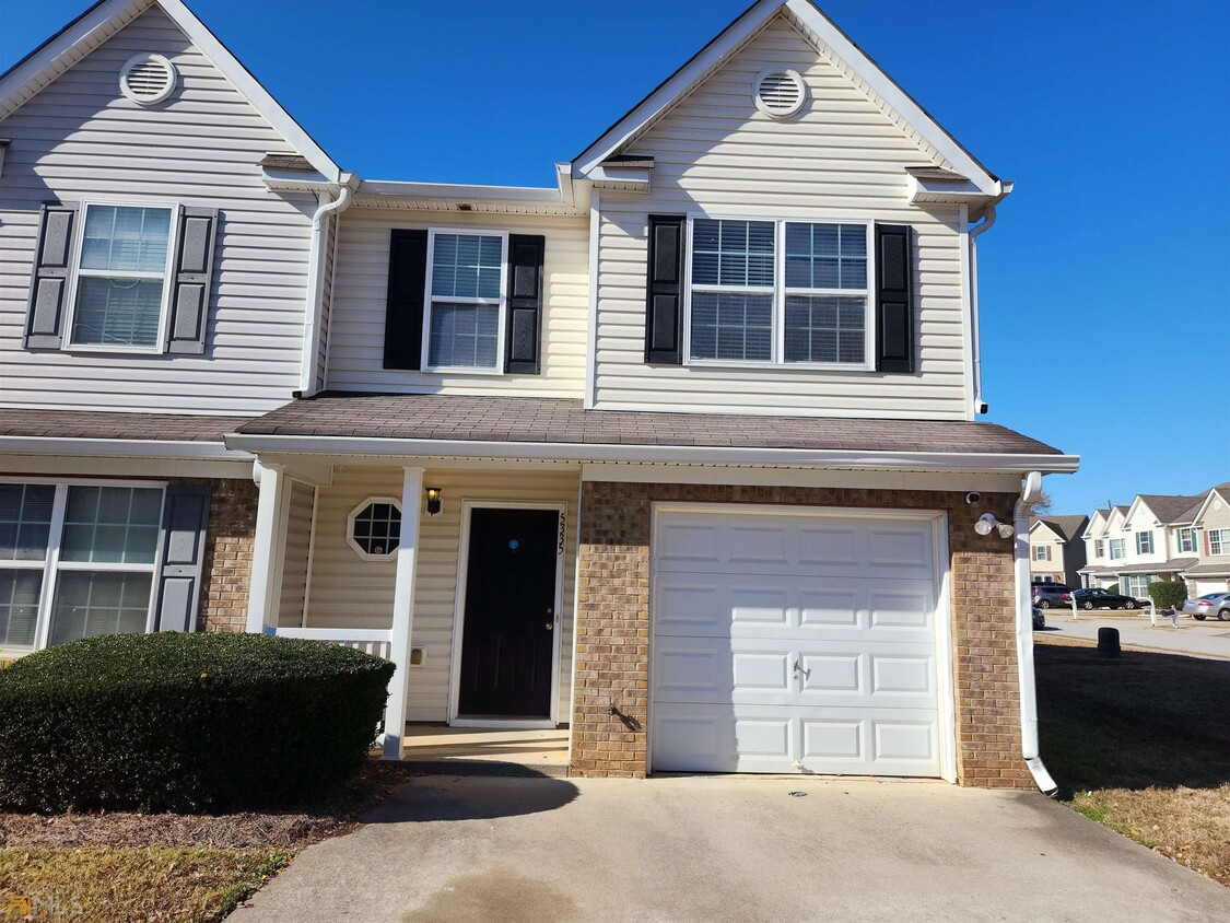 5335 Creek View Ln, Morrow, GA 30260 Townhome Rentals in Morrow GA