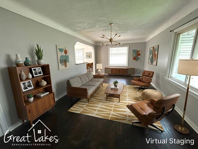 Foto del edificio - 21565 Blackmar Ave