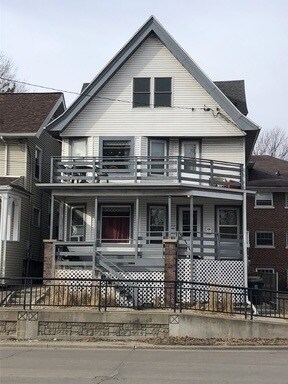 Primary Photo - 306 S Broom St