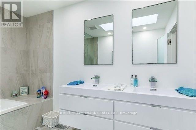 Building Photo - 428 Sandmere Pl