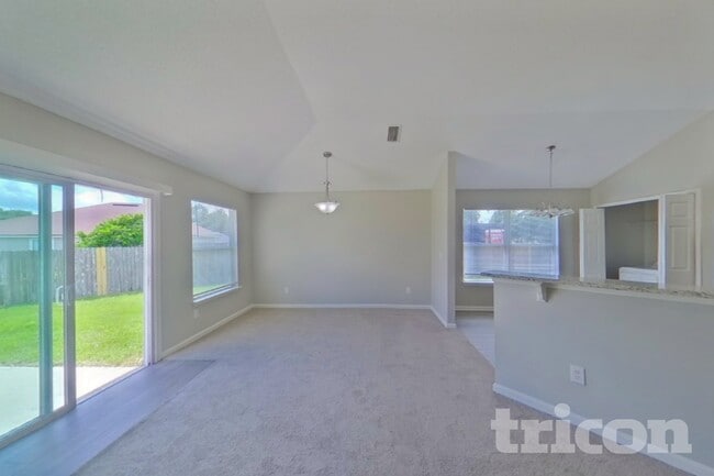 Building Photo - 6830 Shoreline Ln