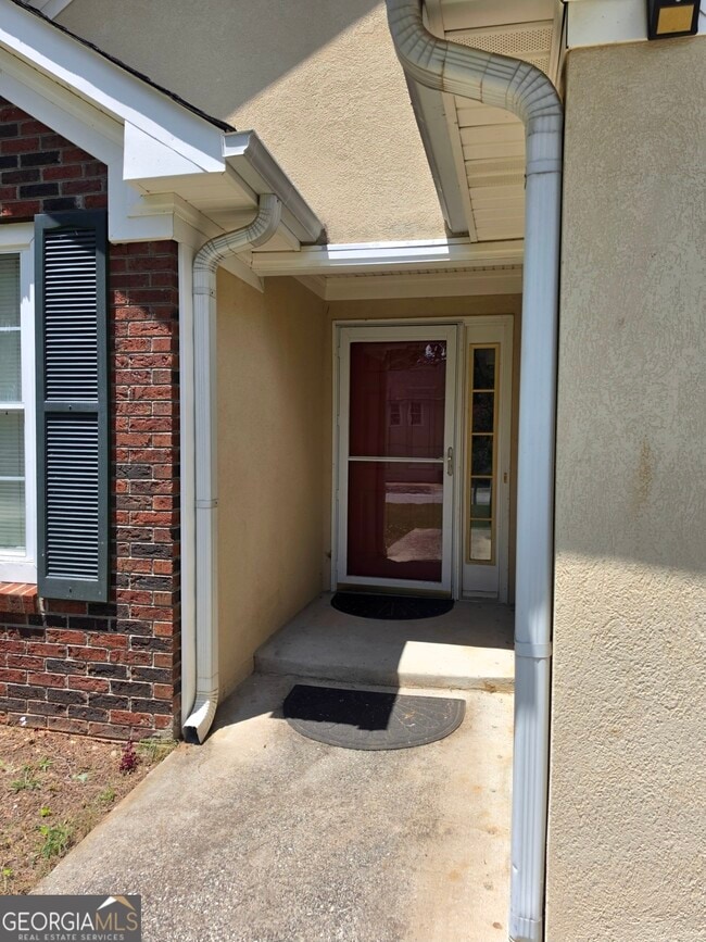 Building Photo - 703 S Fairfield Dr
