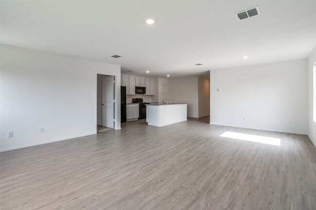Foto del edificio - 723 Ponderosa Ln