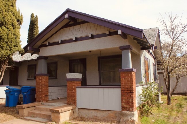 Building Photo - 106 D Autremont Ave