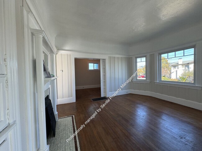 Foto del edificio - MOVE-IN READY 2+BR House in Prime NOBE neighborhood