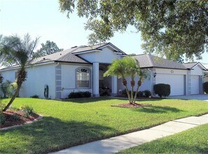 Building Photo - 10916 Sailbrooke Dr