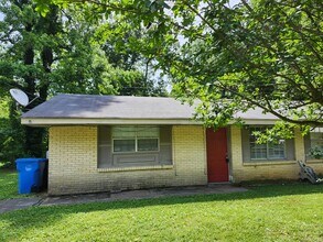 Building Photo - 5053-5055 Harley Ln