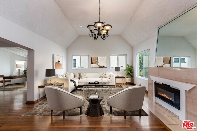 Foto del edificio - 459 S Bundy Dr