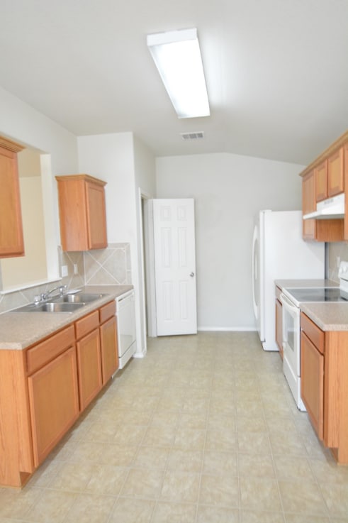 Building Photo - 708 Coastal Dr