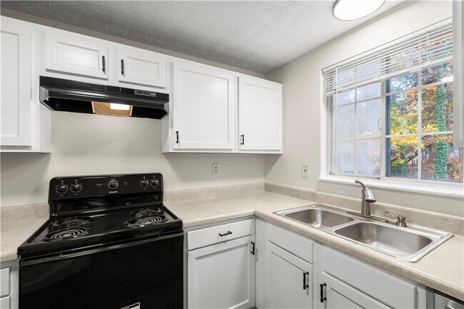 Foto del edificio - 2116 Scarbrough Rd