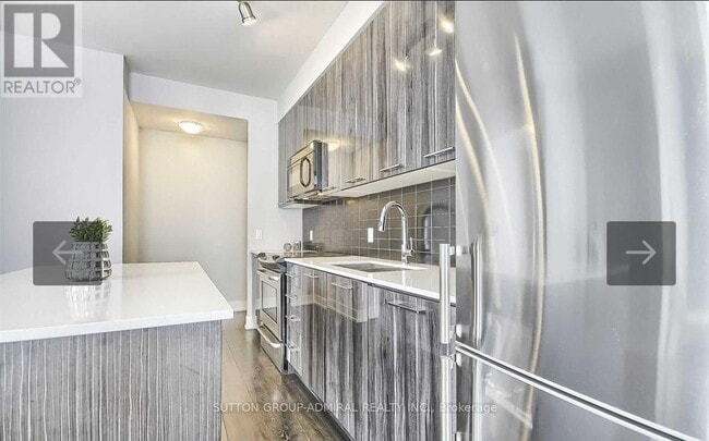 Photo du bâtiment - 9471 Yonge St