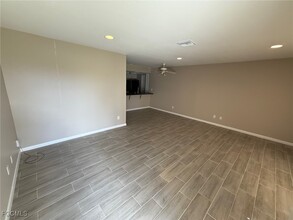 Building Photo - 1415 SE 23rd Pl