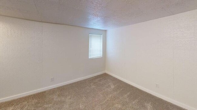 Foto del edificio - 630 3rd Ave SE