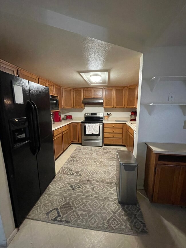 Building Photo - 74 Brockbank Pl