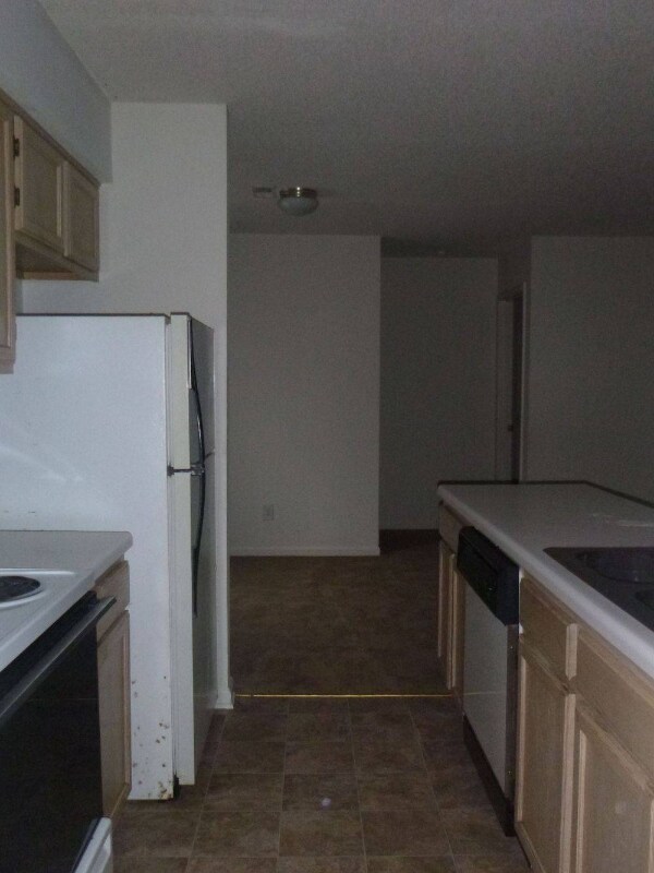 Foto del edificio - 2924 W Hills Dr