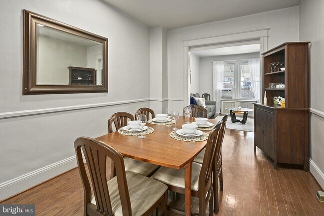 Foto del edificio - 507 Longfellow St NW