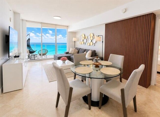 Building Photo - 16699 Collins Ave