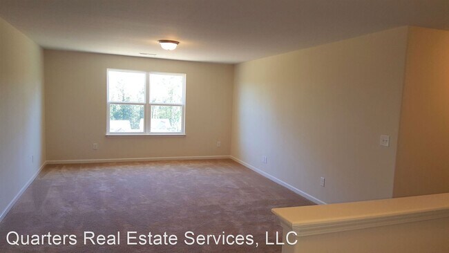 Building Photo - 4 br, 2.5 bath House - 2611 Crosland Hill Dr.