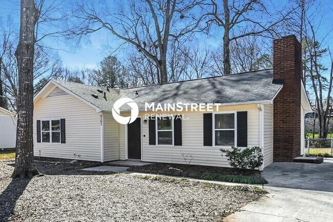 Photo - 3 Bedroom Pet-Friendly Home in Indian Trai...