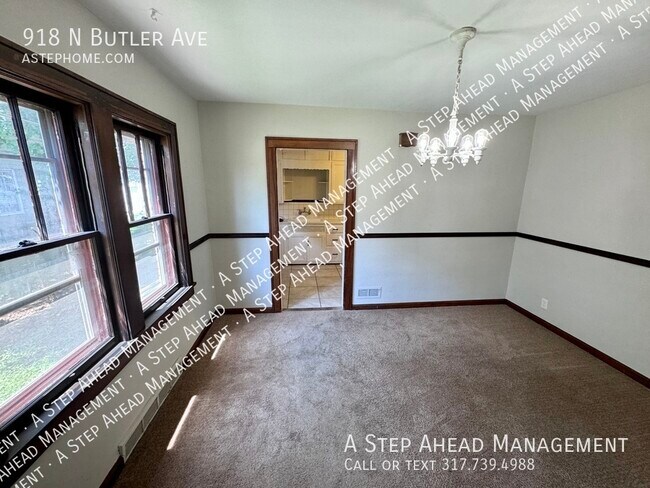Foto del edificio - 918 N Butler Ave-2 bed & 1 Bath duplex - m...