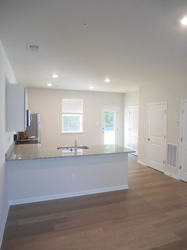 Foto del edificio - New Build Townhome in Sassafras Meadows – ...