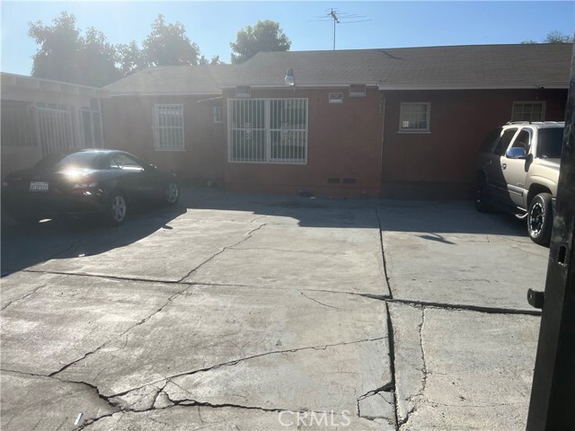 Foto del edificio - 2352 E 117th St