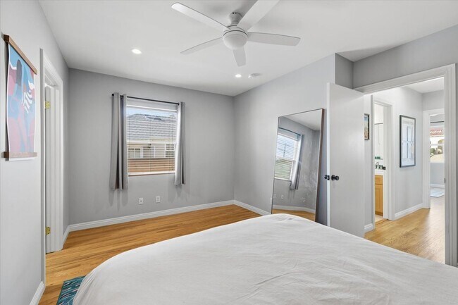 Foto del edificio - 4312 W 59th St