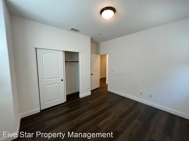 Building Photo - 3 br, 2 bath House - 1319 Maehl Dr