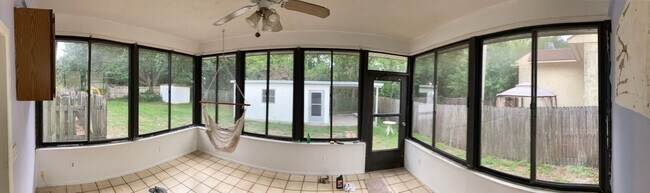 Foto del edificio - 2278 Richter St