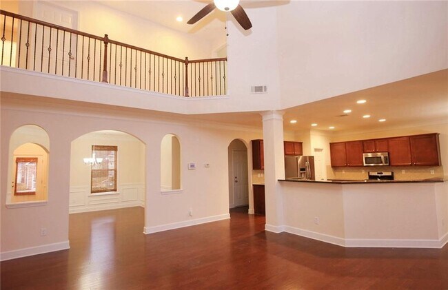 Foto del edificio - 2588 Cannon Farm Ln