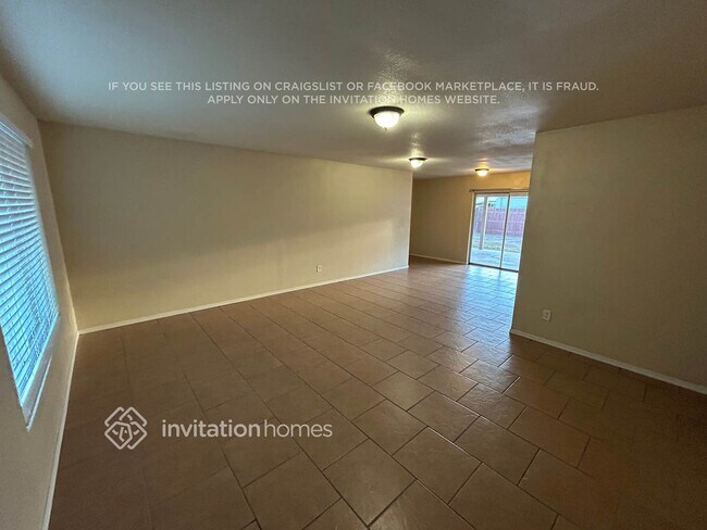 Foto del edificio - 4621 N 47th Dr