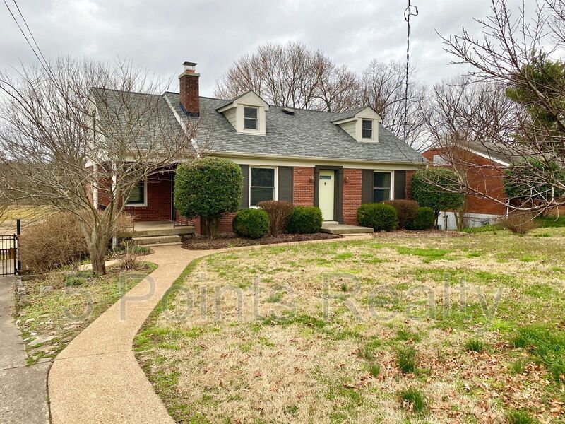 Primary Photo - 630 Skyview Dr