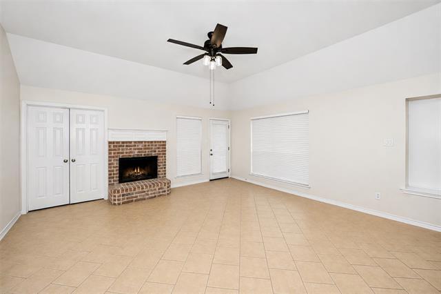 Foto del edificio - 1257 Christopher Ln