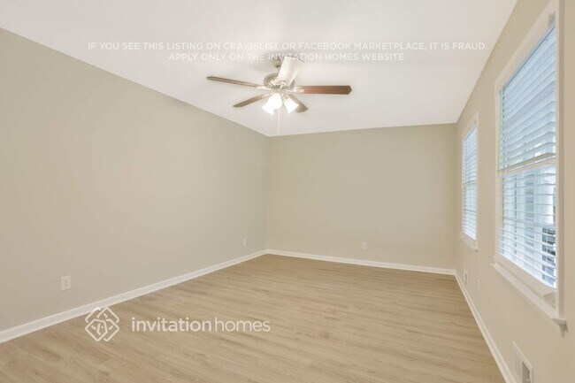 Building Photo - 1732 Virginia Cir