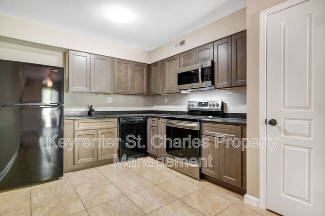 Building Photo - 12818 Portulaca Dr
