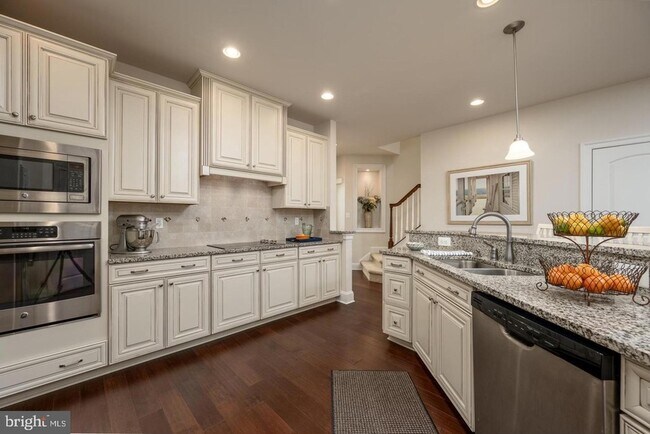 Foto del edificio - 22480 Grebe Ln