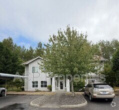 Building Photo - 4654 Celia Way