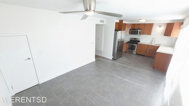 Building Photo - 4 br, 2.5 bath House - 10809 Escobar Dr