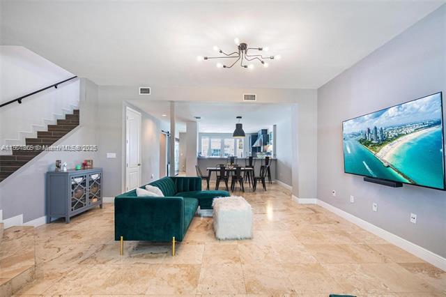 Foto del edificio - 7765 SW 54th Ct