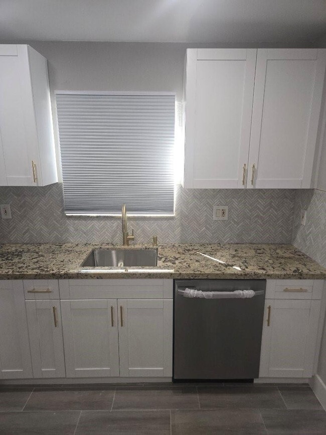 Building Photo - 7531 Polk St