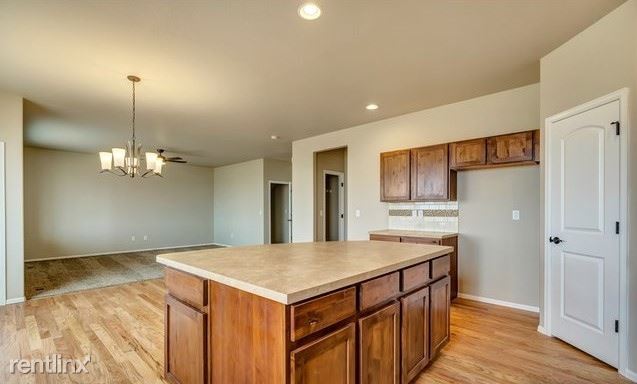 Building Photo - 4 br, 3 bath House - 2055 Orchard Bloom Dr