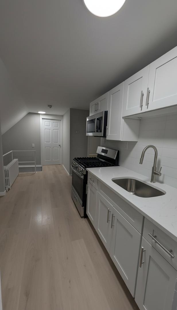 Building Photo - 27 W Somerset St