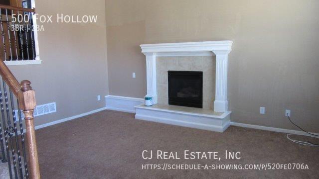 Foto del edificio - 500 NW Fox Hollow Ln