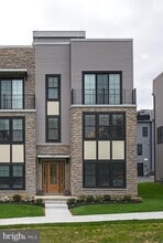 Building Photo - 361 Horseshoe Trail