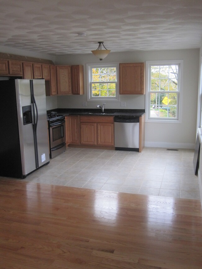 Foto del edificio - 3477 Pawtucket Ave