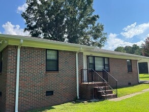 1492 Arkadelphia Rd