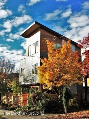 Foto principal - 3 br, 2 bath House - 933 B 13th Ave